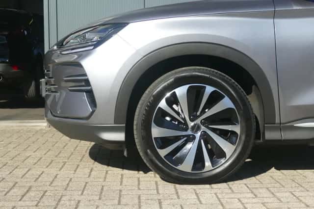 BYD Seal U (2024) thumbnail 5