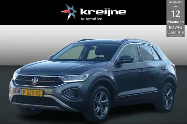 Volkswagen T-Roc (2022) thumbnail 1