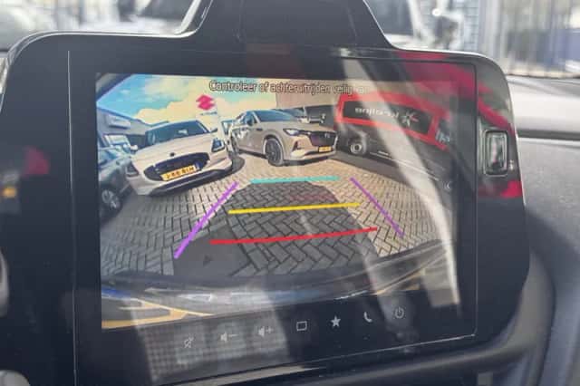 Suzuki S-Cross (2025) thumbnail 18