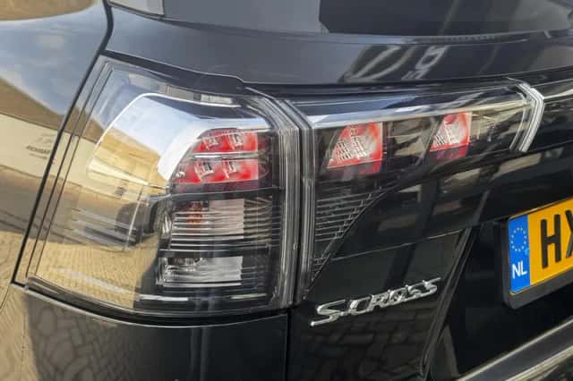 Suzuki S-Cross (2025) thumbnail 6