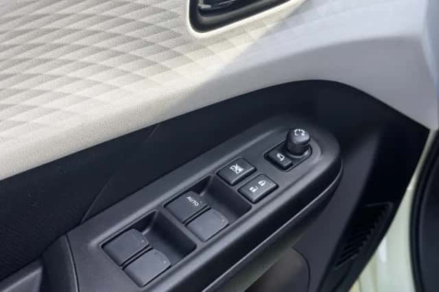 Suzuki Swift (2026) thumbnail 11
