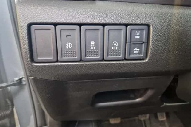 Suzuki Vitara (2023) thumbnail 10