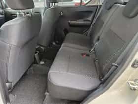 Suzuki Ignis (2022) thumbnail 12