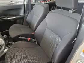 Suzuki Ignis (2022) thumbnail 9