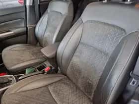 Suzuki Vitara (2019) thumbnail 9