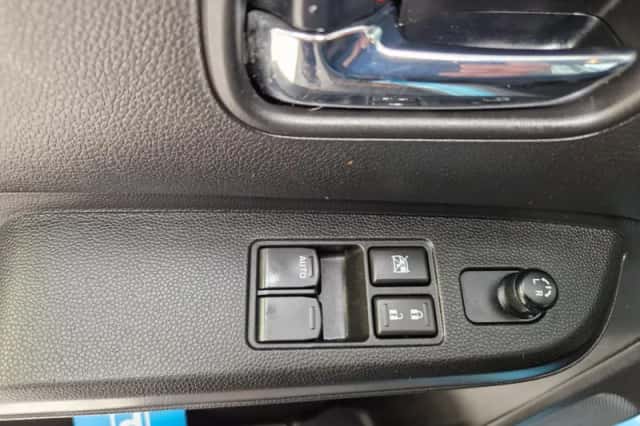Suzuki Ignis (2021) thumbnail 12