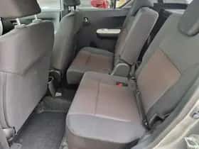 Suzuki Ignis (2017) thumbnail 12