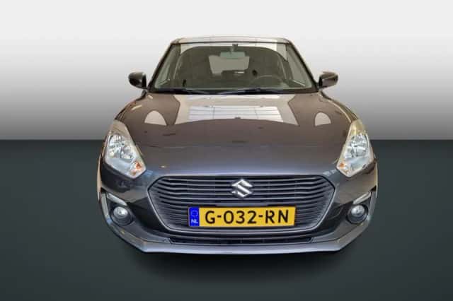 Suzuki Swift (2019) thumbnail 2