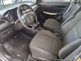 Suzuki Swift (2019) thumbnail 7