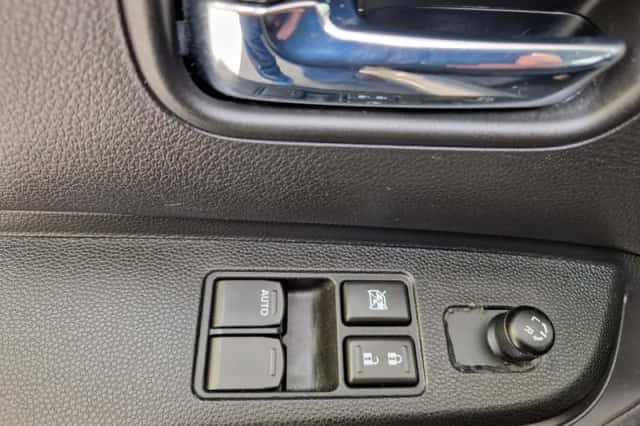 Suzuki Ignis (2021) thumbnail 13