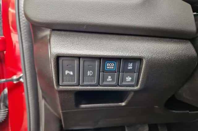 Suzuki S-Cross (2024) thumbnail 16
