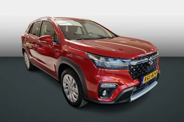 Suzuki S-Cross (2024) thumbnail 3