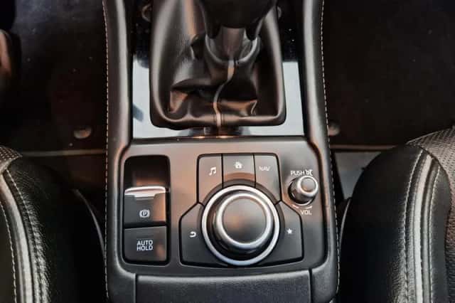 Mazda CX-3 (2019) thumbnail 23