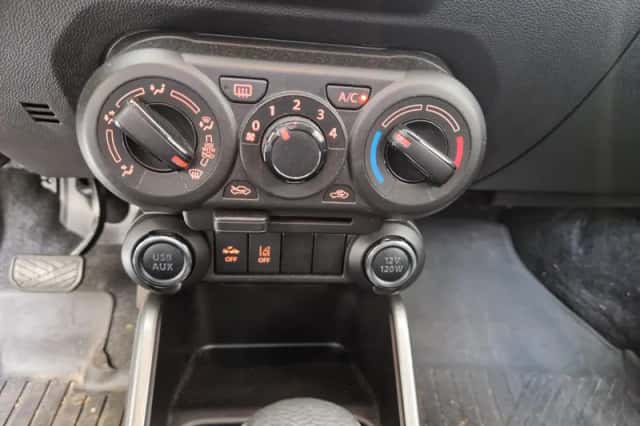 Suzuki Ignis (2022) thumbnail 16