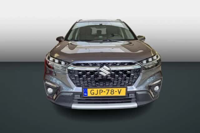 Suzuki S-Cross (2024) thumbnail 2
