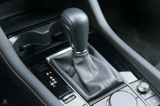 Mazda 3 (2024) thumbnail 22