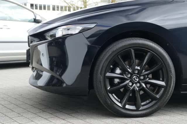 Mazda 3 (2024) thumbnail 4