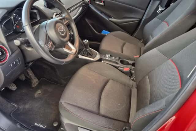 Mazda 2 (2021) thumbnail 8