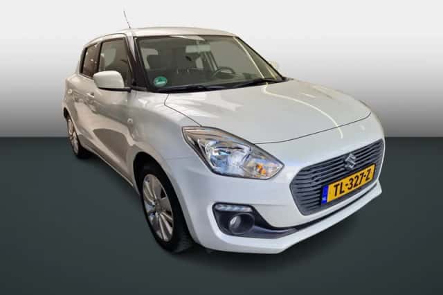 Suzuki Swift (2018) thumbnail 3