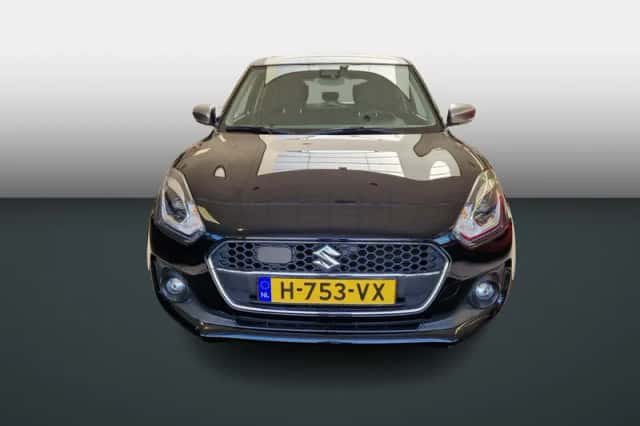 Suzuki Swift (2020) thumbnail 2