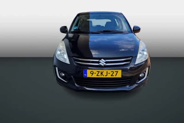 Suzuki Swift (2015) thumbnail 2