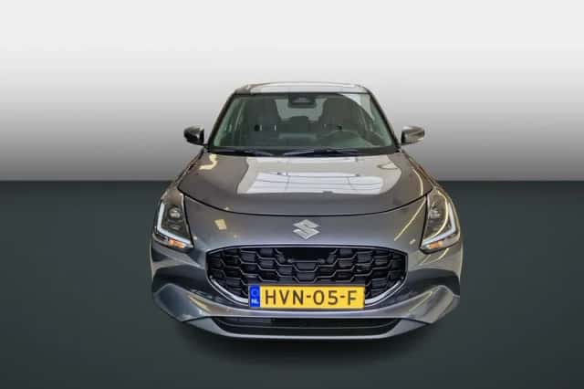 Suzuki Swift (2025) thumbnail 2