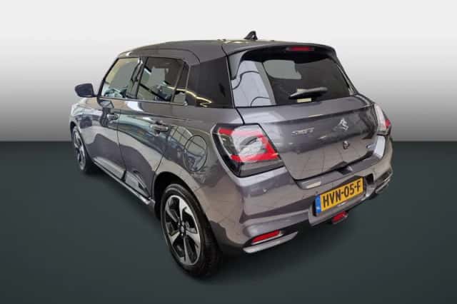 Suzuki Swift (2025) thumbnail 6