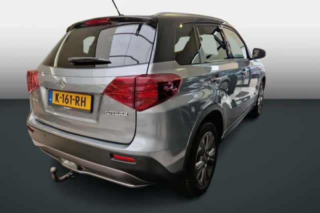 Suzuki Vitara (2019) thumbnail 4