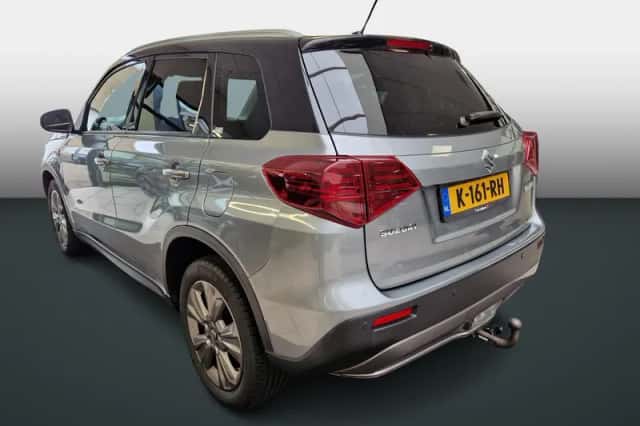 Suzuki Vitara (2019) thumbnail 6