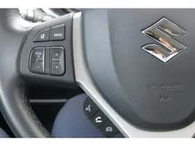 Suzuki Vitara (2023) thumbnail 10