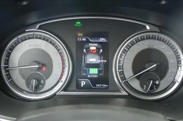 Suzuki Vitara (2023) thumbnail 13