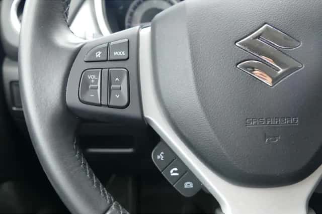 Suzuki Vitara (2023) thumbnail 14