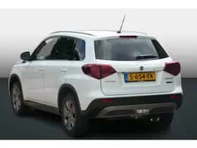 Suzuki Vitara (2023) thumbnail 4