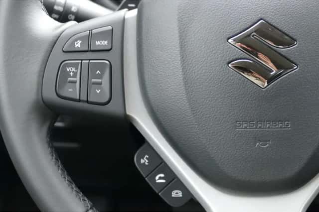 Suzuki S-Cross (2025) thumbnail 15