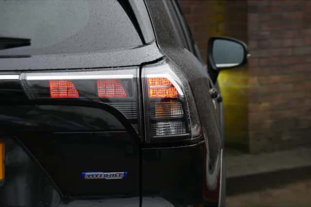 Suzuki S-Cross (2025) thumbnail 7