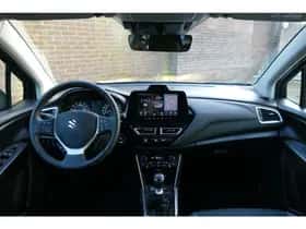 Suzuki S-Cross (2025) thumbnail 15