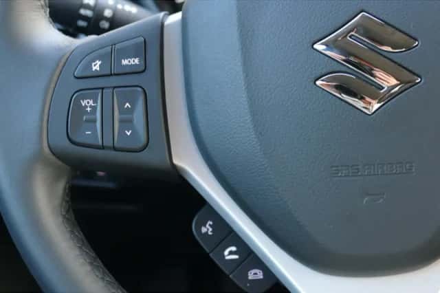 Suzuki S-Cross (2025) thumbnail 17