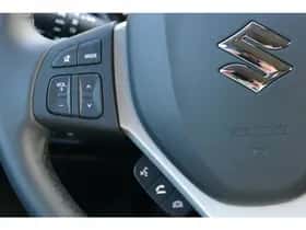 Suzuki S-Cross (2025) thumbnail 17