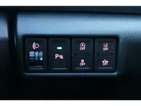 Suzuki S-Cross (2025) thumbnail 25