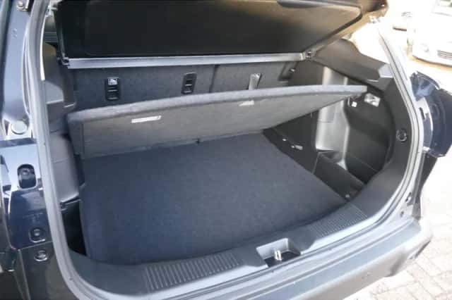 Suzuki S-Cross (2026) thumbnail 9