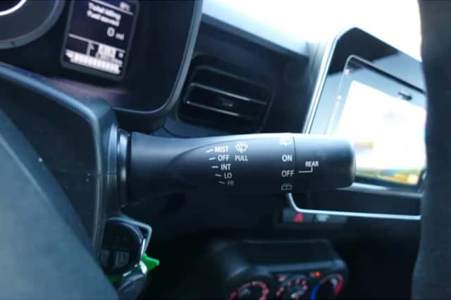 Suzuki Ignis (2024) thumbnail 14