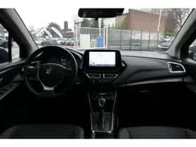Suzuki S-Cross (2025) thumbnail 11