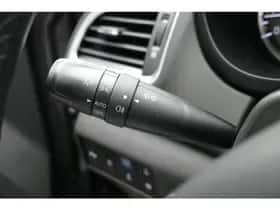 Suzuki S-Cross (2025) thumbnail 15