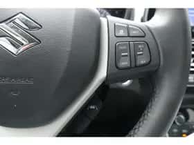 Suzuki S-Cross (2025) thumbnail 17