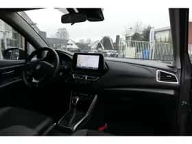 Suzuki S-Cross (2025) thumbnail 10