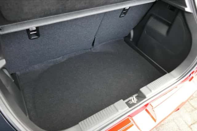 Suzuki Swift (2026) thumbnail 9