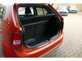 Suzuki Ignis (2023) thumbnail 8