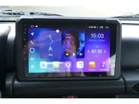 Suzuki Jimny (2018) thumbnail 16