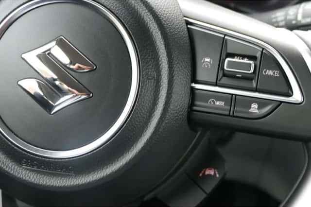 Suzuki Swift (2025) thumbnail 13