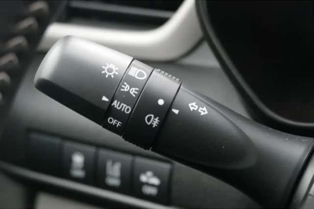 Suzuki Swift (2025) thumbnail 14